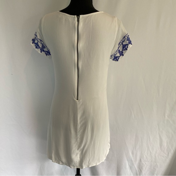White Lulus Dress Size S - Picture 2 of 8